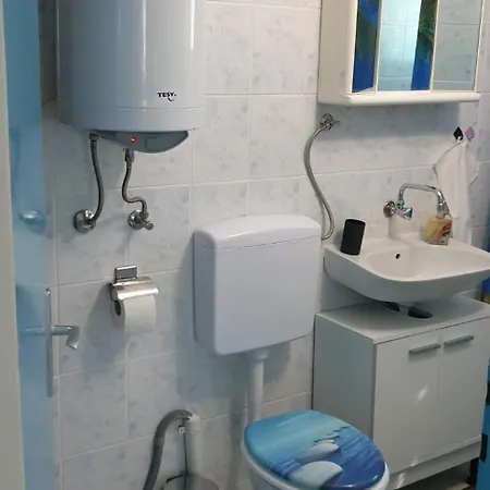 Verica Appartement Vir